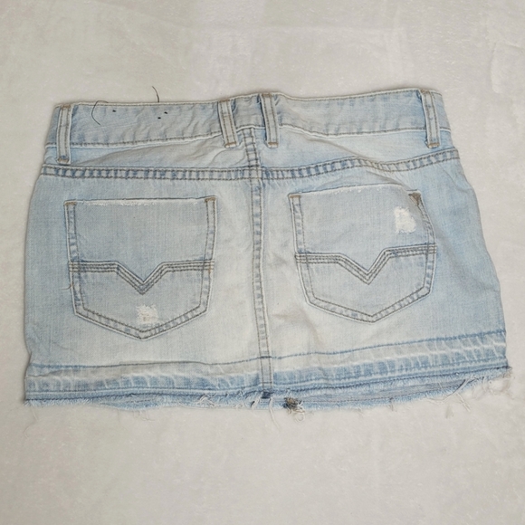 Jean skirt - Picture 2 of 3